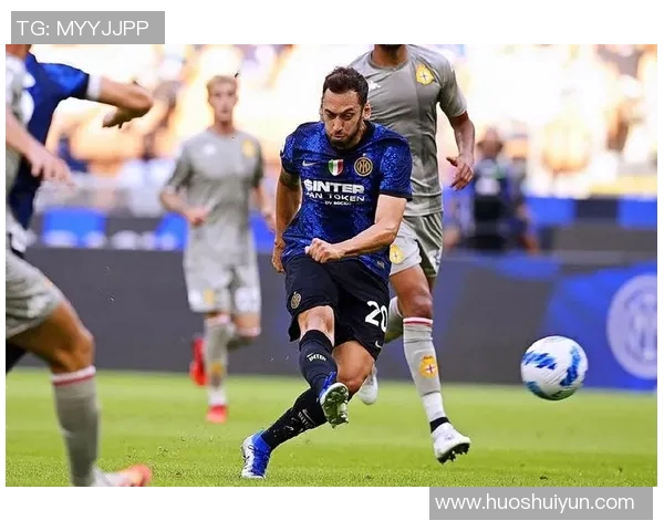 西安足球队在杯赛积分榜上以77分稳居第一名展现强劲实力 西安足球队在杯赛积分榜上以77分稳居第一名展现强劲实力